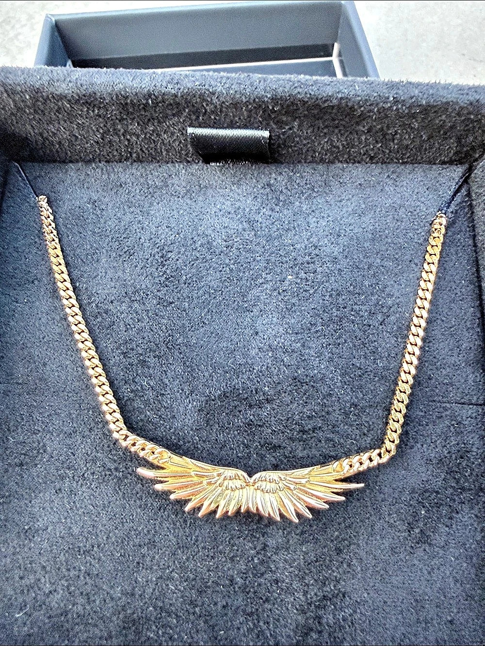 Awe Wings Cuban necklace